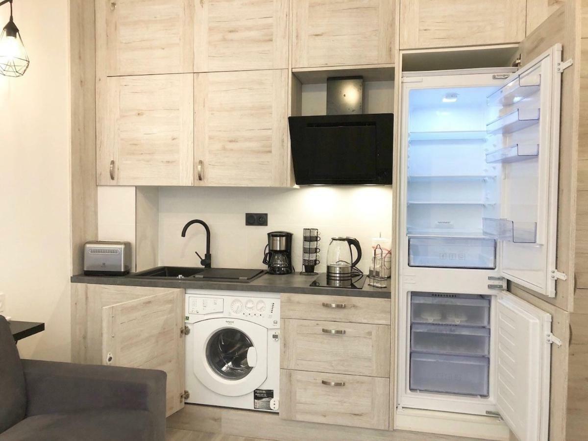 Nice Centre Flat - Modern, Quiet And Brand New ภายนอก รูปภาพ